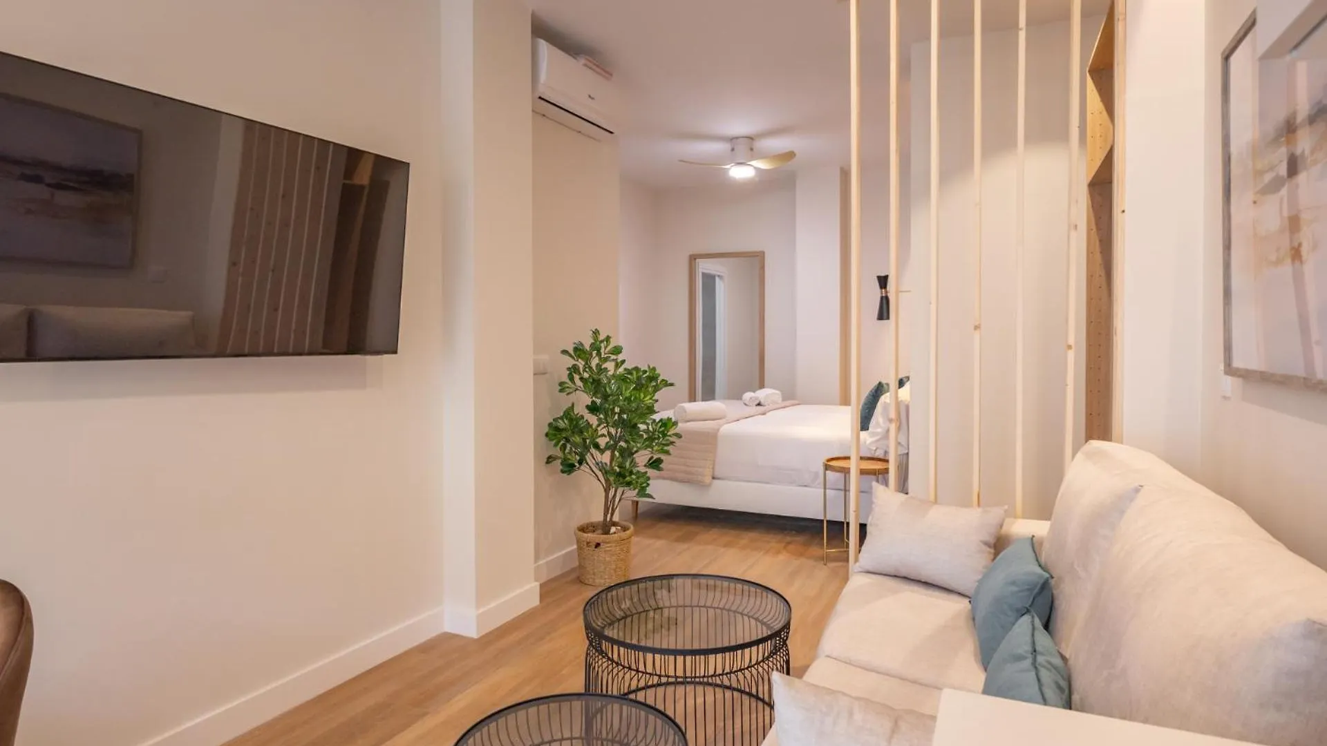 Acacias City Center By Valcambre Sevilla Apartment