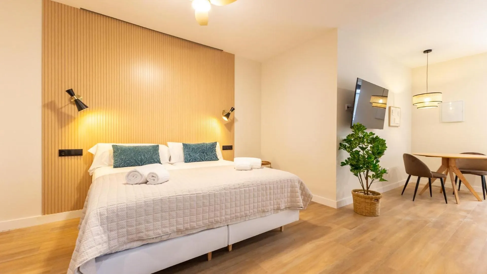 Acacias City Center By Valcambre Sevilla Apartamento
