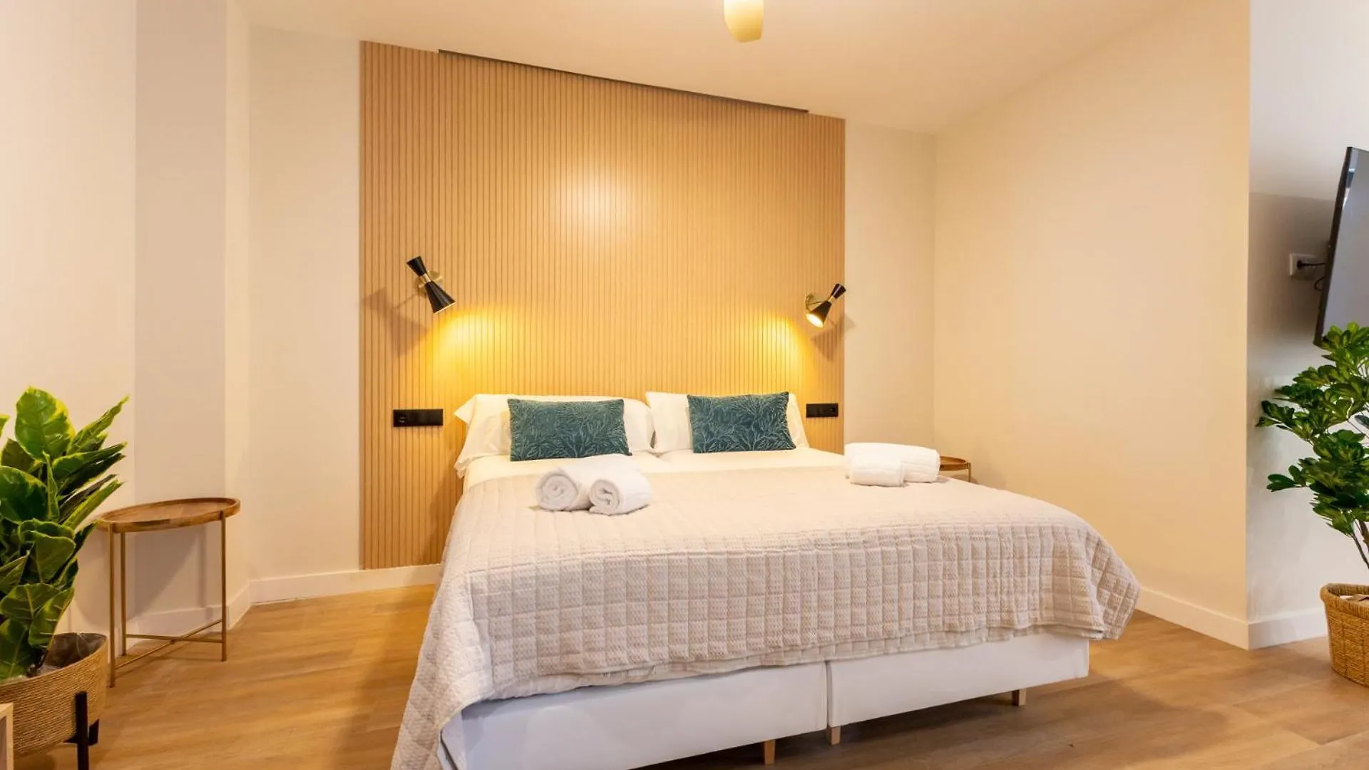 Acacias City Center By Valcambre Sewilla Apartament